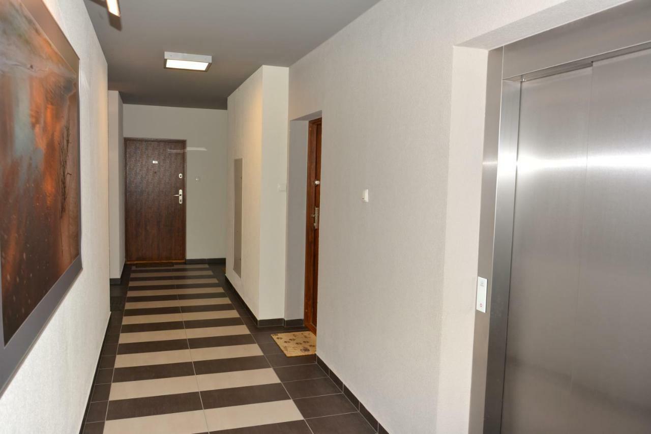 Apartament Solna Kolobrzeg Apartamento Exterior foto